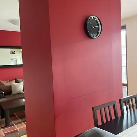 27 Monastery Apartament *