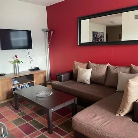 アパート 27 Monastery