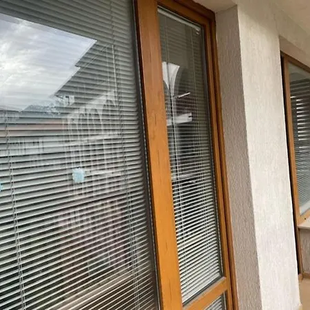 27 Monastery Apartament